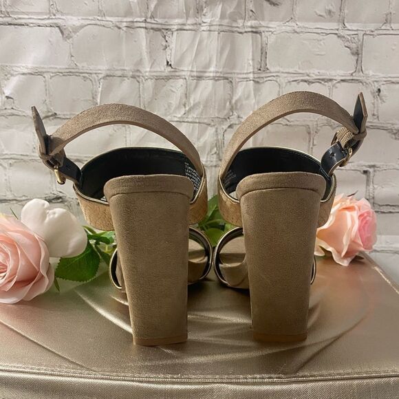 Nine West Beige Sandals - Picture 4 of 7